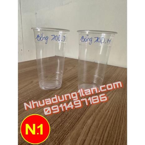 LY NHỰA 700ml